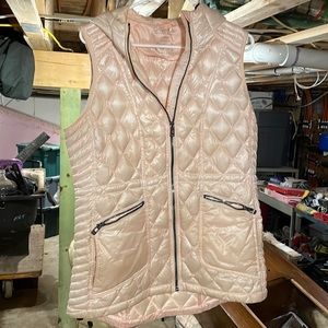 Super cute Calvin Klein performance vest in pink womens L